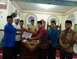 Tim I Safari Ramadhan Pemko Payakumbuh Kunjungi Dua Masjid Sekaligus Memberikan Bantuan