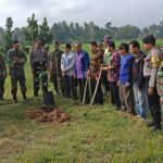 Kodim 0306/50 Kota Bersama Camat Payakumbuh Timur Sukseskan Penghijauan