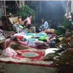Takut Gempa Susulan, Warga Mentawai Tidur Di Luar Rumah
