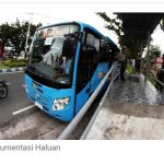 Sambut Hari Peduli Sampah, Naik Trans Padang Bisa Bayar Pakai Botol Mineral Bekas