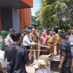 Jaga Hasil Pemilu, Walikota Bersama Forkopimda, ” Bakar Surat Suara Rusak”