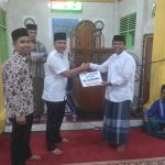 Kunjungi Masjid Ikhlash Payolansek, Tim Safari Ramadhan Pemko Payakumbuh Berikan Bantuan