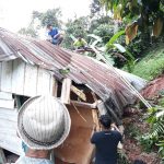Puluhan Rumah Rusak Akibat Longsor Sawahlunto
