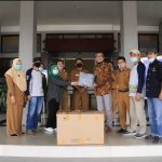 ako Riza Terima Bantuan APD Dari Alumni angkatan 93 SMAN 1 Bukittinggi