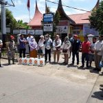 Turun Ke Lapangan, Wakil Ketua DPRD Wulan Denura Bersama Anggota DPRD Fraksi Gerindra Laksanakan Penyemprotan Disinfektan