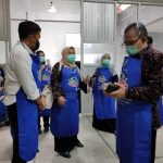 Direktorat Kesmavet Didampingi Wawako Erwin Melihat Ketersediaan Daging di Sentra Rendang Kota Payakumbuh
