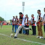 Fakhrizal Bahas Nasib Sepakbola Sumbar