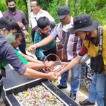 Moment HPN 2021 Balai Wartawan Tabur Bunga di Sejumlah Makam