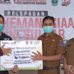 Pemko Payakumbuh Serahkan Bantuan Korban Bencana Alam Sulbar Dan Kalsel
