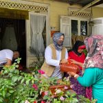 Wulan Denura Door to Door Bagikan Sembako Buat Anak Yatim dan Keluarga Kurang Mampu Jelang Lebaran