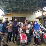Melalui Dana Pokir 17 Unit Hand Traktor, Kembali Disalurkan Nurkhalis Dt. Bijo Dirajo, S.Pt Buat Bantu Petani