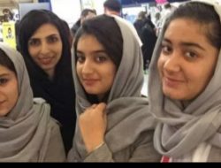 Taliban Ingatkan AS Jangan Ikut Campur, Wanita Afganistan Wajib Berhijab