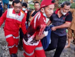 Tertimbun Tanah Longsor, 2 Pekerja Drainase di Bukittinggi Tewas