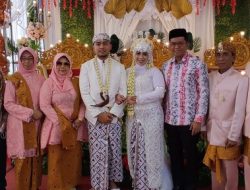 Di HUT Ke 50 Wawako Erwin Yunaz, Menjadi Saksi Pernikahan Putri Hendri Warman “Pensiunan ASN Payakumbuh”
