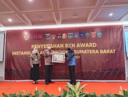Piagam Penghargaan BKN Award Dijemput Pemko Payakumbuh