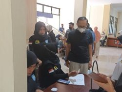 Gelombang 1 Vaksinasi Di Kantor Satpol PP Payakumbuh Capai 97 Orang, Vaksin Sampai Habis
