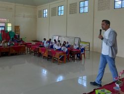 Joni Hendri Berbagi Pengalaman dan Juga Berikan Motivasi bagi Siswa SMPN 2 Payakumbuh