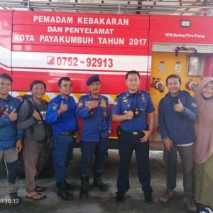 Velg Motor Rusak Masuk Lobang, Pendaki Asal Riau Dievakuasi Damkar Kota Payakumbuh Di Pagi Buta