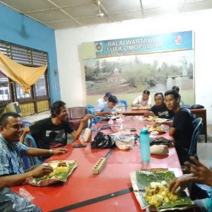 Buka Puasa Bareng Wartawan, Anggota DPRD Payakumbuh ini Merasa Tersanjung