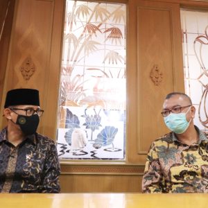 Riza Falepi Bahas Ini Dengan Sandiaga Uno
