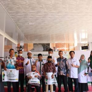 BAZNAS Kota Payakumbuh Serahkan 1000 Paket Konsumtif Untuk Dhuafa