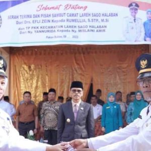 Bupati Safaruddin Ingatkan Untuk Meningkatkan Pelayanan Publik Ke Camat Lasahan