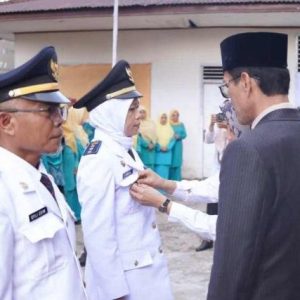 Camat Rumelia, Srikandi Di Selatan Lima Puluh Kota