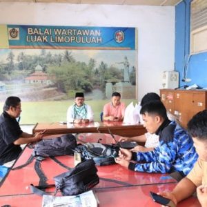 Sambangi Balai Wartawan, Edward DF Sentil Penertiban Tim 7