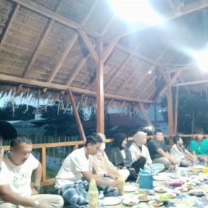 Edward DF Berbuka Bersama Pimpinan Cabang dan Murid-murid Pat Ban Bu Payakumbuh dan 50 Kota