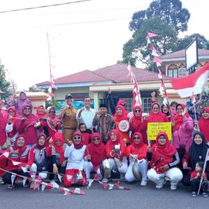 Unik ! Kelurahan Koto Tangah Meriahkan HUT RI Pawai Menggunakan Peralatan Dapur
