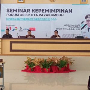 Forum OSIS Payakumbuh Adakan Seminar “We Are The Future Leaders”