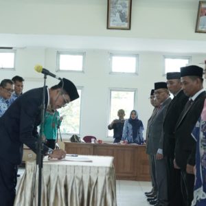 LIMAPULUH KOTA MUTASI 59 PEJABAT STRUKTURAL, INI KATA BUPATI SAFARUDDIN