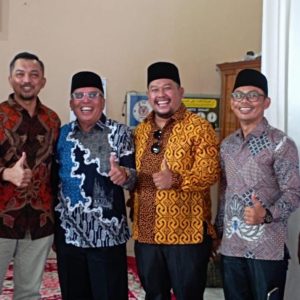 Joni Hendri Hadiri Perayaan Khatam Al-quran di Nagari Koto Nan Gadang, Bantu 1 Ekor Sapi