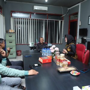 Rezka Oktoberia Kunjungi Pengusaha Sukses Luak 50 H. Anas