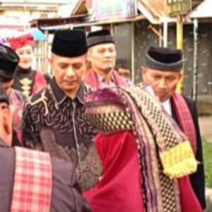 Manapak Soko Sang Bako, Zeki Oktariza Karini ,SH,MH Bergelar Dt. Paduko Sati Marajo