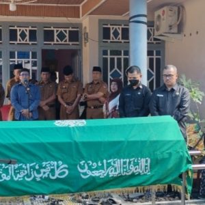 Pemko Payakumbuh Berduka, Pj. Walikota Tunda Rapat Agar Dapat Melayat