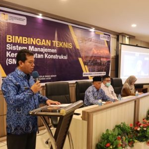 Bersama Kementerian PUPR, Pemko Payakumbuh Beri Bimtek SMKK Bagi Kontraktor