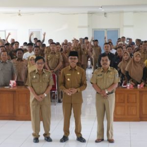 Tingkatkan Pengelolaan Dana Desa yang Akuntabel,Bupati Safaruddin Buka Sosialisasi Peraturan Perundangan dan Rakor Pengawasan