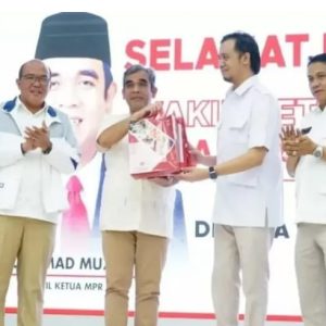 Wako Erman Safar Sambut Wakil Ketua MPR RI Ahmad Muzani dalam Kunjungan Kerja ke Kota Bukittinggi