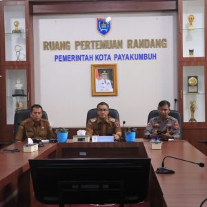 Pj. Wali Kota Payakumbuh Didampingi Tim Pengendali Inflasi Daerah (TPID)