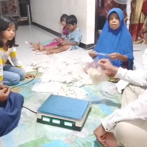 Pj Walikota Payakumbuh Kunjungi Penderita Leukimia