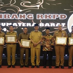 Raih Dua Penghargaan Sekaligus, Pemkab Limapuluh Kota Terbaik Ke-4 PPD dan Penghargaan Pengarusutamaan Gender Tahun 2023 Tingkat Sumatera Barat