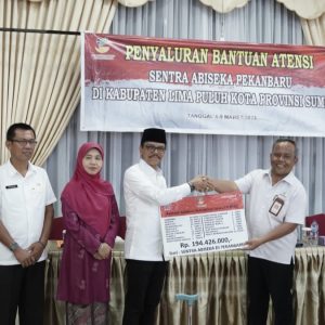 Bersama Pemkab Limapuluh Kota,Balai Abiseka Kemensos Salurkan 101 Paket Bantuan ATENSI