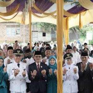 Sertijab Camat SIMONA, Bupati : Camat Harus Bersinergi dengan Forkopimca dan Nagari