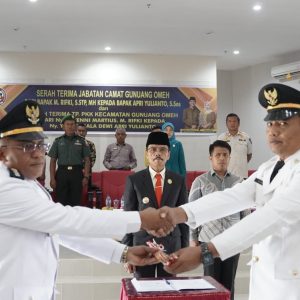 SERTIJAB CAMAT GUNUANG OMEH DAN BUKIT BARISAN, BUPATI SAFARUDDIN : WUJUDKAN MANAJEMEN DAN INOVASI PELAYANAN PUBLIK YANG BERMUTU, EFEKTIF, DAN EFISIEN
