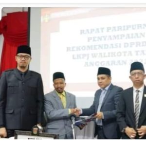 Pemerintah Kota Bukittinggi Terima 102 Rekomendasi DPRD atas LKPJ Wako TA 2022