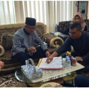 Kesbangpol Bukittinggi Tandatangani NPHD 2023 bersama FKUB
