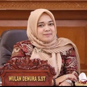 Wakil Ketua DPRD Kota Payakumbuh Wulan Denura,