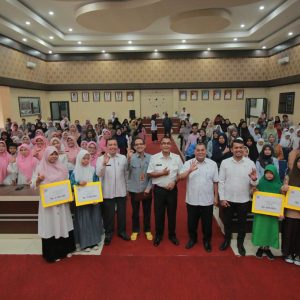140 Orang Menerima Beasiswa Bidang Pendidikan CSR Bank Nagari Kota Payakumbuh