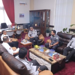 Kepala Kantor Imigrasi Kelas II Non TPI Agam Ke Payakumbuh Bahas ini